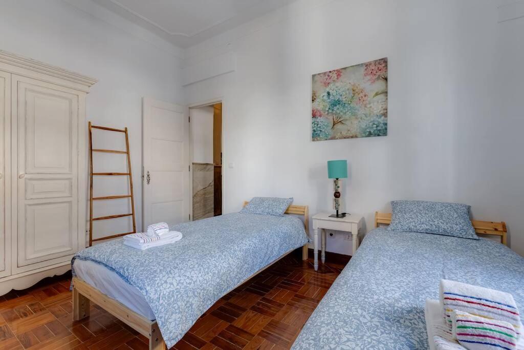 Casa Lotus - Requinte E Bom Gosto Para 6 Pessoas No Coracao De ファロ エクステリア 写真